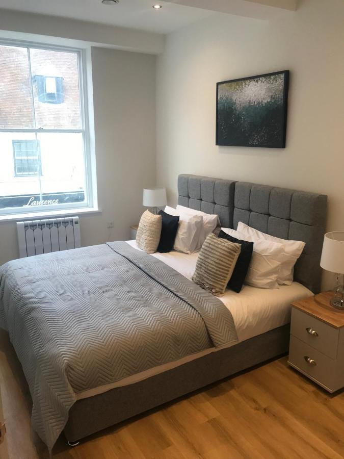 Heart Of Henley 1 & 2 Bedroom Apartments Eksteriør bilde