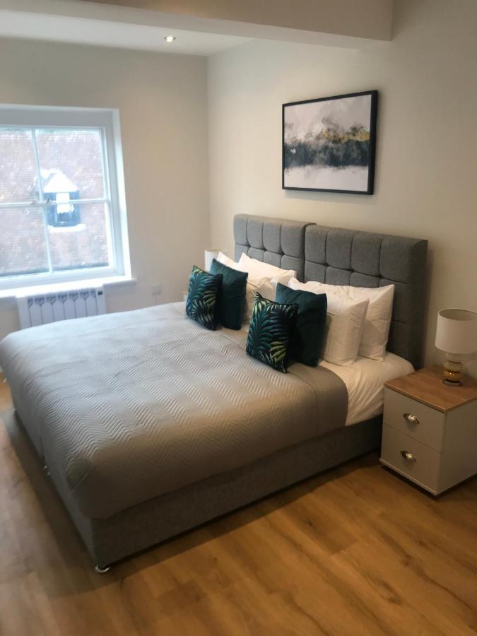 Heart Of Henley 1 & 2 Bedroom Apartments Eksteriør bilde