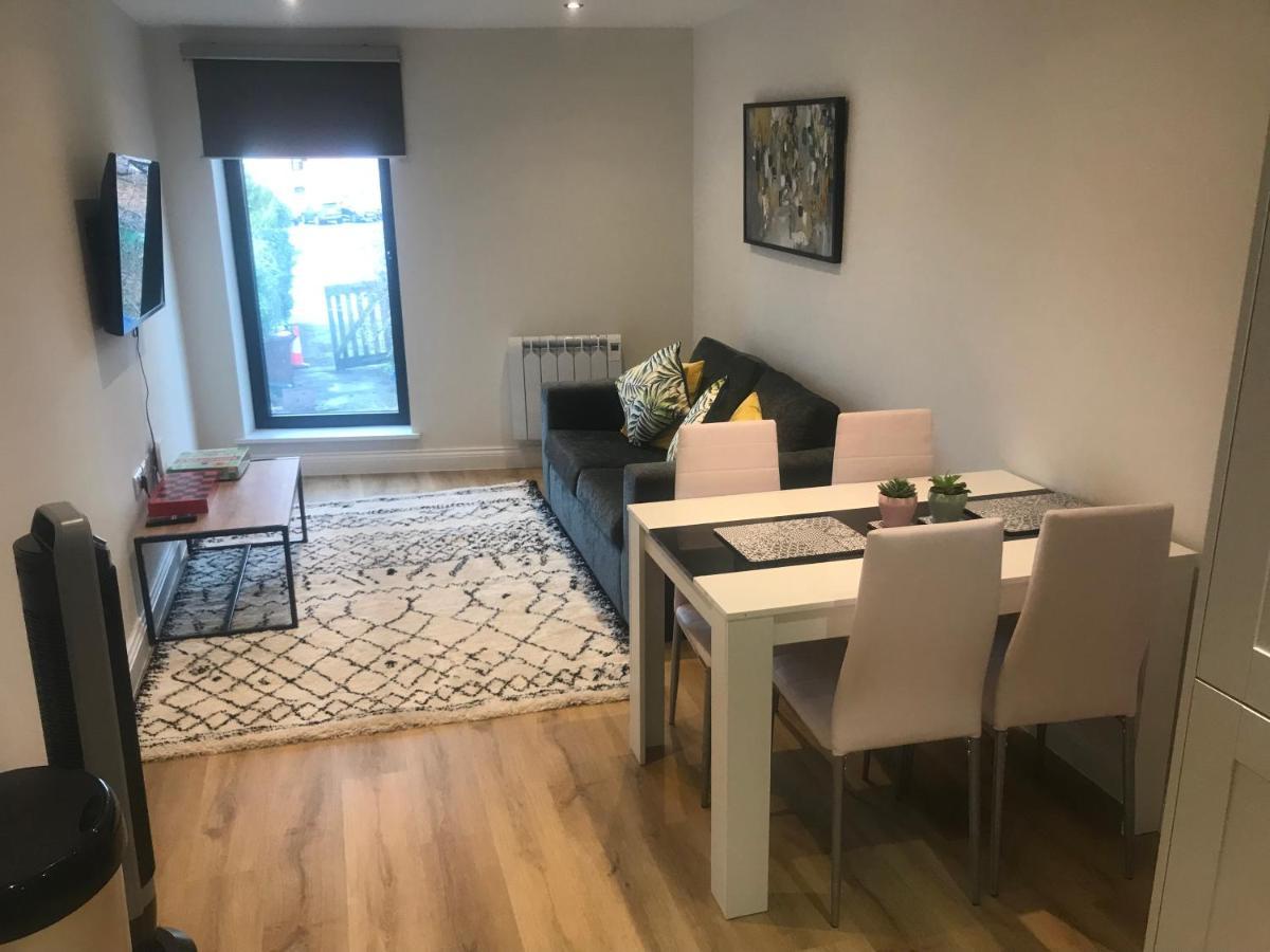 Heart Of Henley 1 & 2 Bedroom Apartments Eksteriør bilde