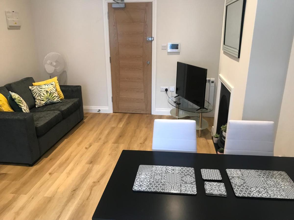 Heart Of Henley 1 & 2 Bedroom Apartments Eksteriør bilde