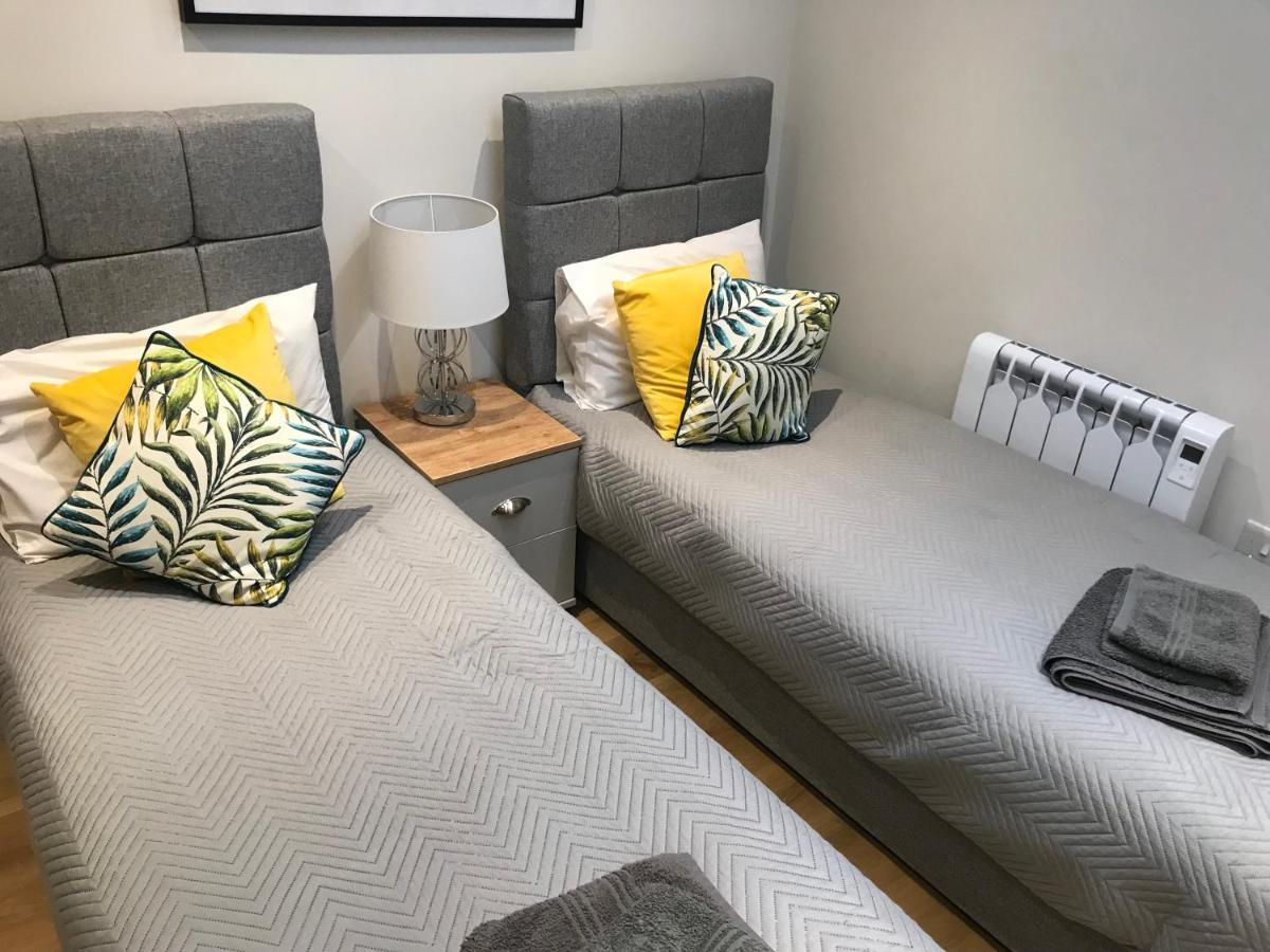 Heart Of Henley 1 & 2 Bedroom Apartments Eksteriør bilde